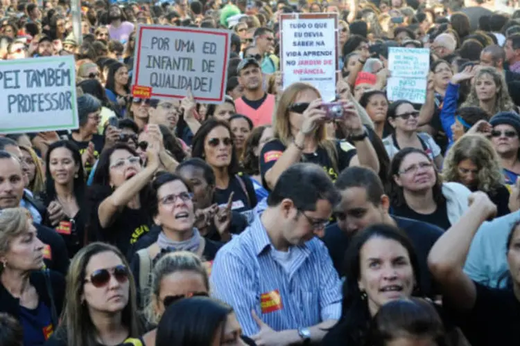 
	Professores em protesto: no ato, professores relataram casos de viol&ecirc;ncia policial ocorridos durante os protestos
 (Tomaz Silva/ABr)