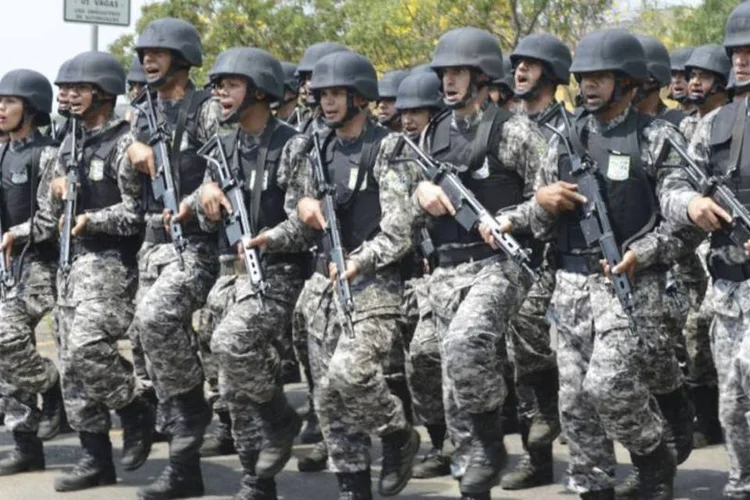 
	For&ccedil;a Nacional: objetivo &eacute; combater il&iacute;citos penais de tr&aacute;fico de drogas, armas e crimes transfronteiri&ccedil;os&nbsp;
 (Antônio Cruz/ABr)