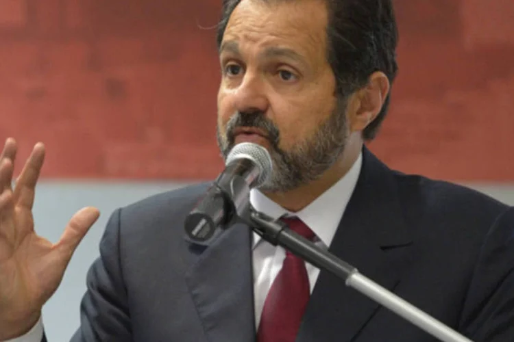 
	Governador do Distrito Federal, Agnelo Queiroz: governo do Distrito Federal informou que a quantidade de comida &eacute; calculada com base no consumo do ano anterior
 (Wilson Dias/ABr)