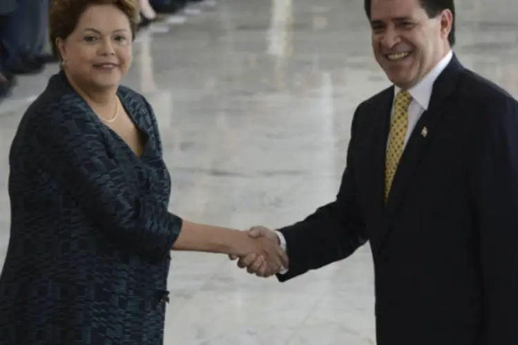 
	Bras&iacute;lia - Presidenta Dilma Rousseff recebe o presidente do Paraguai, Hor&aacute;cio Cartes, no Pal&aacute;cio do Planalto
 (Agência Brasil)
