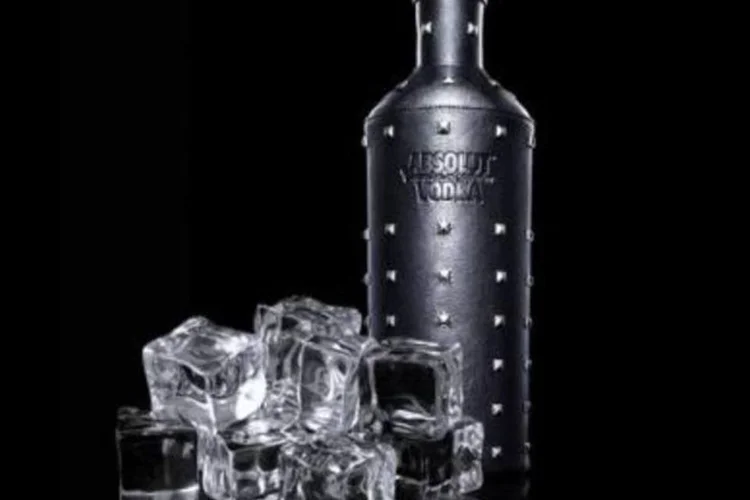 Apesar do sucesso das garrafas, não é fácil encontrar Absolut no Brasil