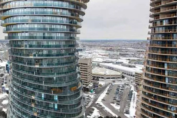 Absolute Towers (Canadá) (Divulgação)
