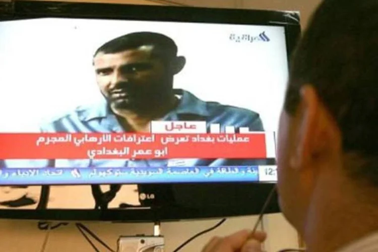 O chefe político da Al-Qaeda no Iraque, Abu Omar al-Bagdadi (foto), e seu comandante militar, Abu Ayub al-Masri, morreram em operações conjuntas EUA-Iraque em 2010 (Ali al-Saadi/AFP)