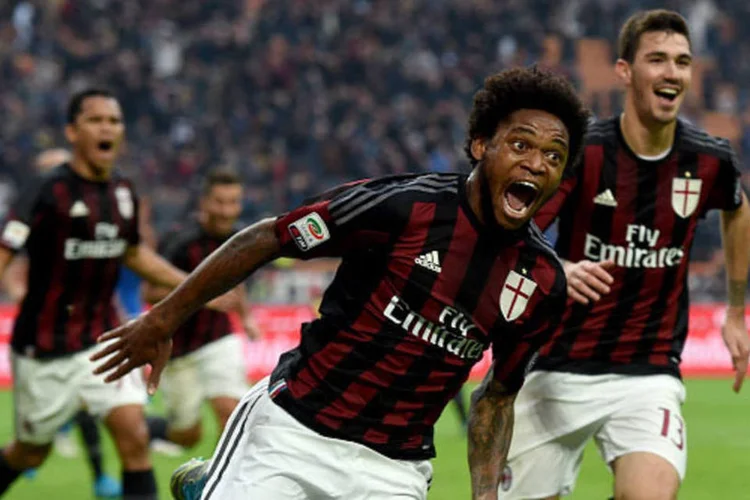 
	Milan: cons&oacute;rcio chin&ecirc;s teria acertado compra de 70% das a&ccedil;&otilde;es do clube
 (Getty Images)