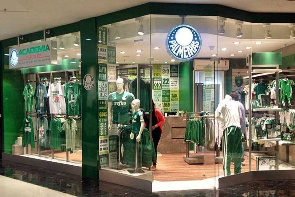 Em boa fase, Palmeiras quer levar lojas ao Nordeste