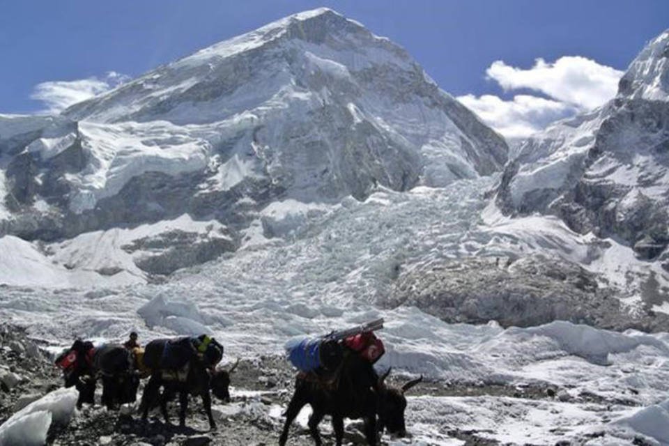 
	Acampamento no Himalaia: o clima imprevis&iacute;vel continua sendo um desafio, embora a temporada deste ano ainda n&atilde;o tenha testemunhado nenhum incidente
 (Phurba Tenjing Sherpa)