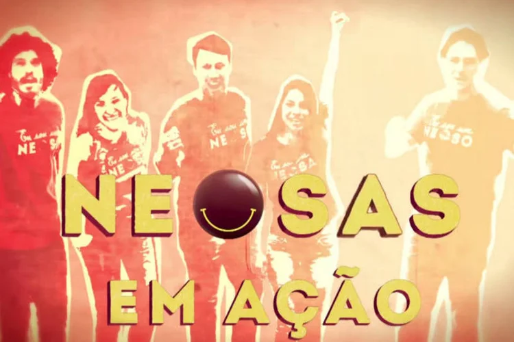 Ação de Neosaldina: Frequentadores de shopping foram abordados por "Neosos e Neosas" (Reprodução/YouTube/NeosaOficial)