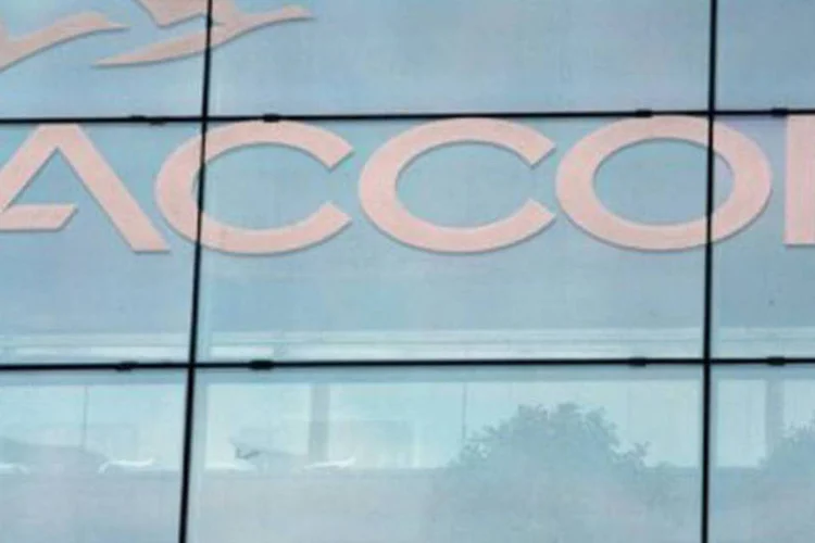 
	Logo da Accor: a receita do terceiro trimestre subiu 3,4 por cento, para 1,493 bilh&atilde;o de euros sobre um ano antes, sustentada pela demanda na maior parte dos mercados europeus, com exce&ccedil;&atilde;o da Fran&ccedil;a
 (Loic Venance/AFP)