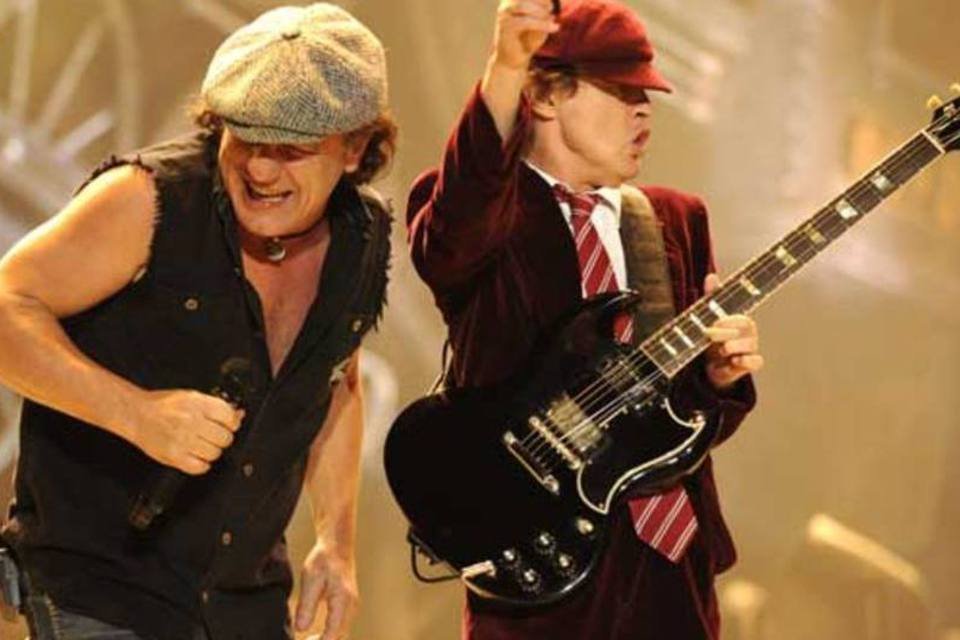 Músicas da banda AC/DC finalmente chegam ao iTunes