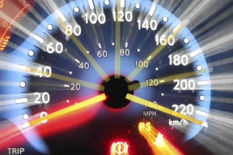 Marcador de velocidade (Thinkstock/Thinkstock)