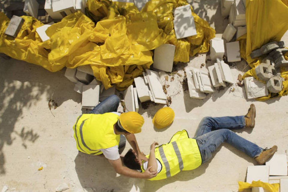 Mais de 704 mil sofreram acidentes de trabalho em 2014