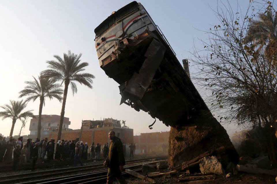 Acidente de trem no Egito deixa pelo menos 70 feridos