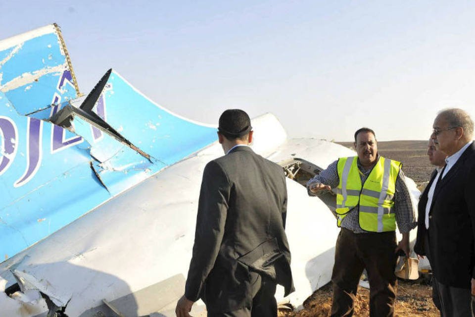 Avião russo cai no Egito e mata 224; veja fotos da tragédia