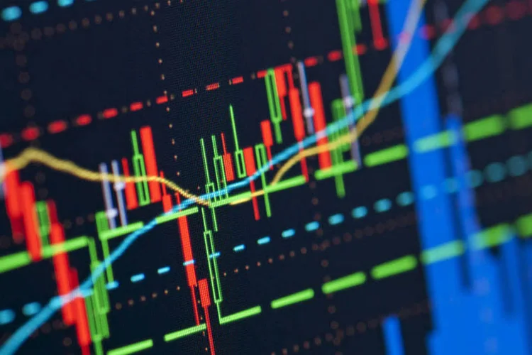 
	Gr&aacute;fico de a&ccedil;&otilde;es: investidores recebem com otimismo medidas do governo
 (seewhatmitchsee/Thinkstock)