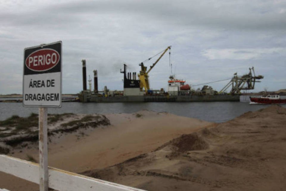 GE aguarda definição sobre o Porto do Açu