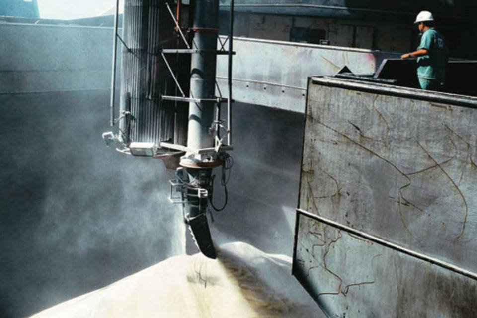 Protesto nos portos afeta exportações agrícolas do Brasil