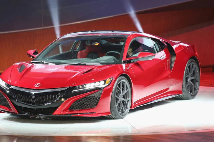 
	Acura NSX, carro h&iacute;brido da Honda Acura: a Acura superou as vendas da Cadillac
 (Scott Olson/Getty Images)