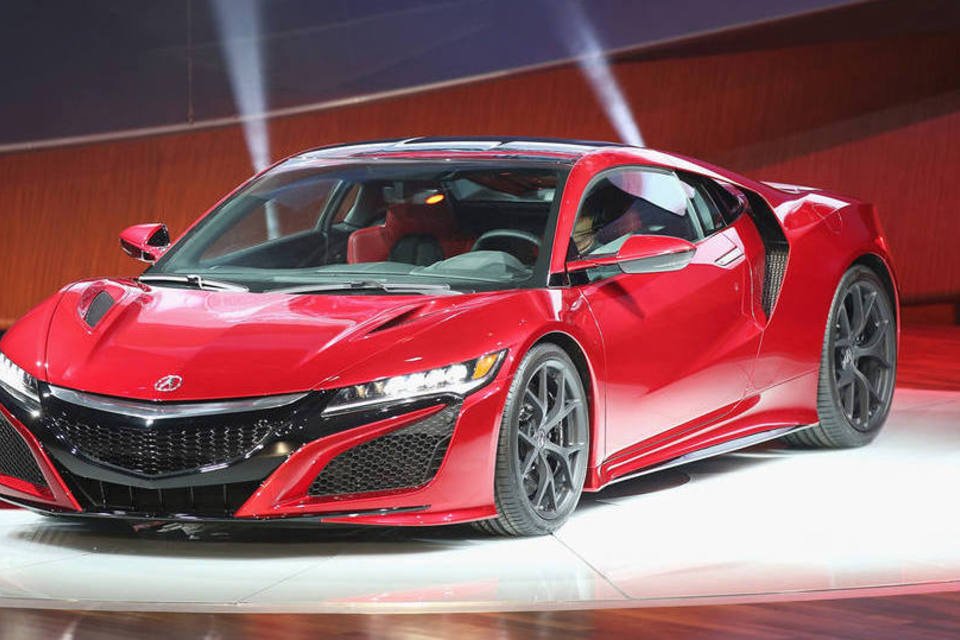 Acura quer continuar ganhando da Cadillac com NSX