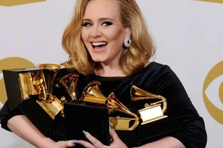 Adele, a grande vencedora do Grammy 2012 (Kevork Djansezian/Getty Images)