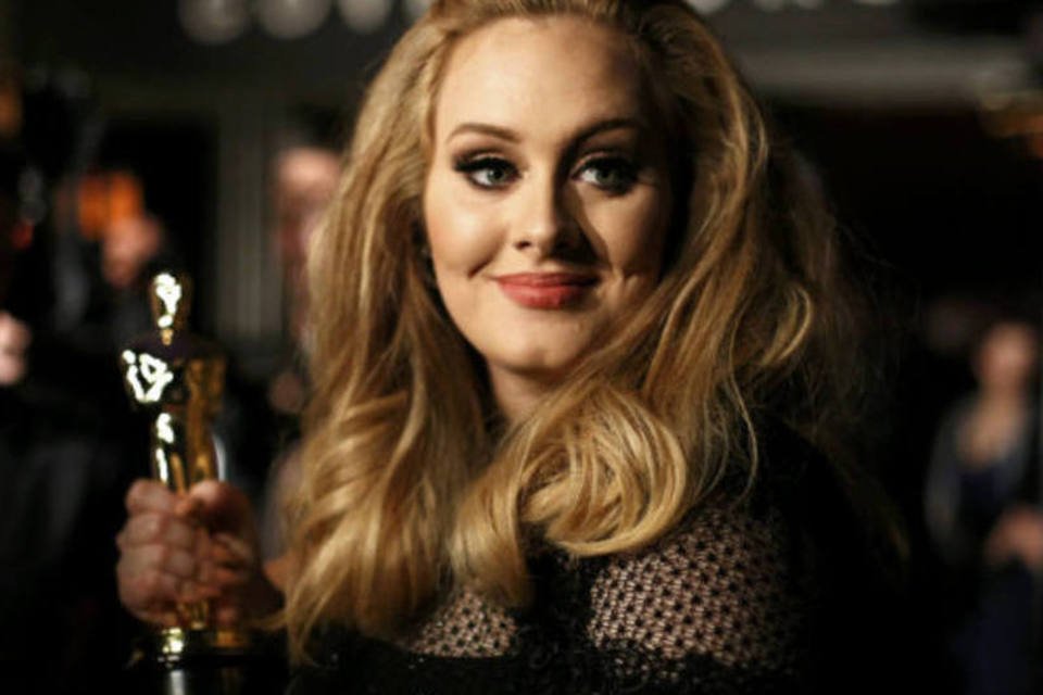 Disco de Adele é o maior de todos os tempos, diz Billboard