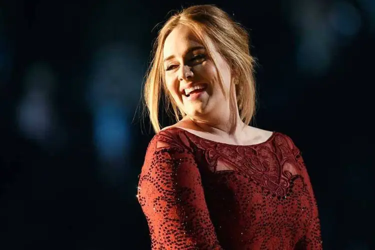 
	Adele se apresenta no Grammy: o terceiro disco de est&uacute;dio de Adele subiu
 (Getty Images)