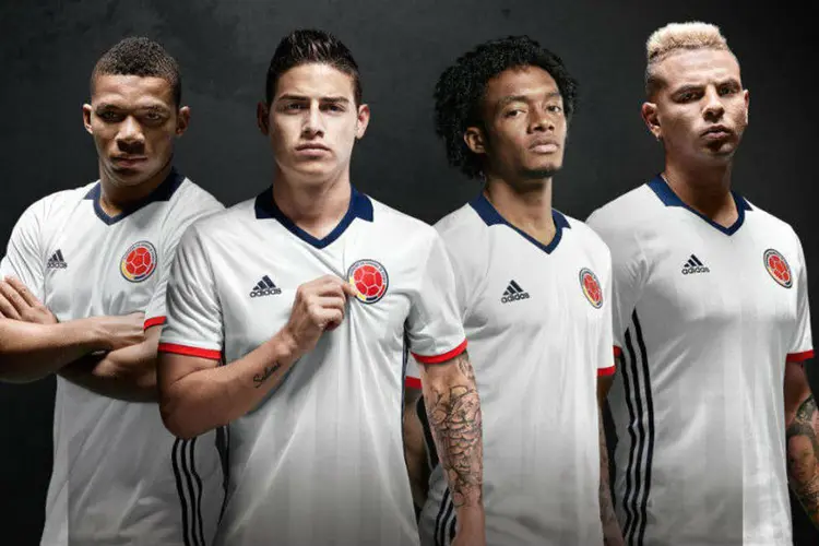 Anúncio da Adidas para a seleção de futebol da Colômbia: gafe ao errar nome do país (Divulgação/Adidas)