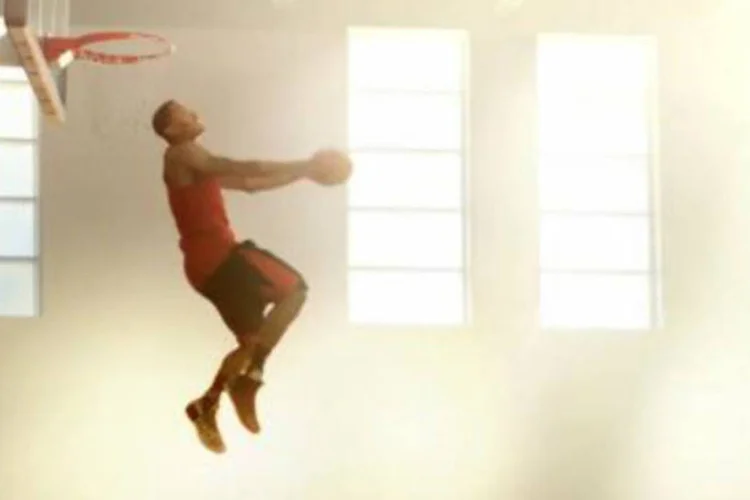 Comercial da Adidas: filme ainda conta com a participação dos rappers Big Sean, 2 Chainz, Common, Dom Kennedy e do joalheiro das celebridades, Ben Baller (Reprodução/YouTube)