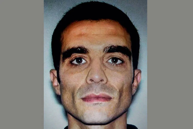 
	Terrorismo: Adl&egrave;ne Hicheur publicou um texto em que diz que o processo judicial que o condenou na Fran&ccedil;a n&atilde;o reuniu provas contra ele, apesar da senten&ccedil;a
 (Reprodução)