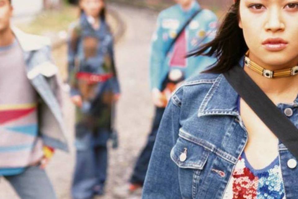 Jovens brasileiros gastaram cerca de R$ 75 bilhões em 2010