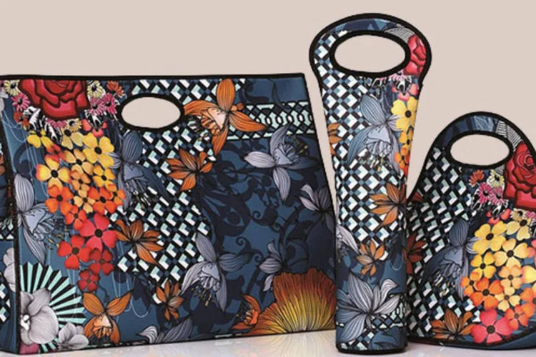 
	Pe&ccedil;as desenhadas pela Adriana Barra para a Samsung: promo&ccedil;&atilde;o &eacute; v&aacute;lida nas redes Fast Shop, Ponto Frio e Magazine Luiza
 (Divulgação)