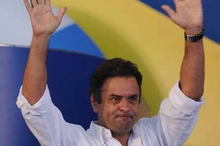 Aécio Neves criticou a "omissão" do governo diante da inflação. Dilma respondeu ao discurso reafirmando seus compromissos na presidência (Fabio Rodrigues Pozzebom/AGÊNCIA BRASIL)