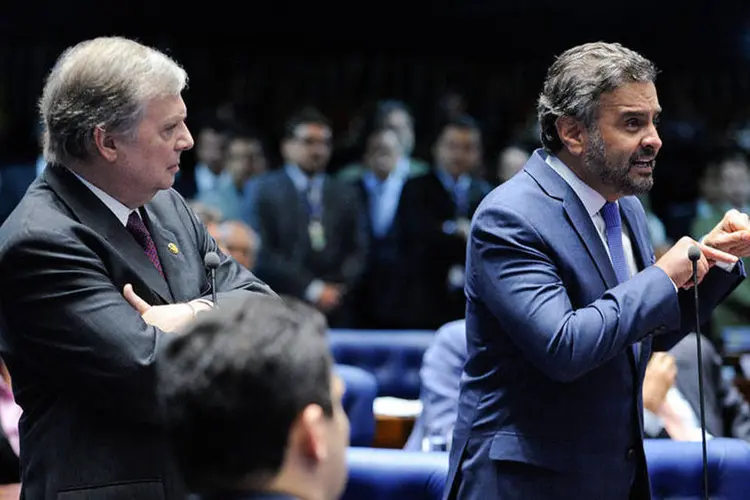 
	A&eacute;cio Neves: tucano disse que o PSDB vai atuar em conjunto com os partidos de oposi&ccedil;&atilde;o na CPI
 (Agência Senado)