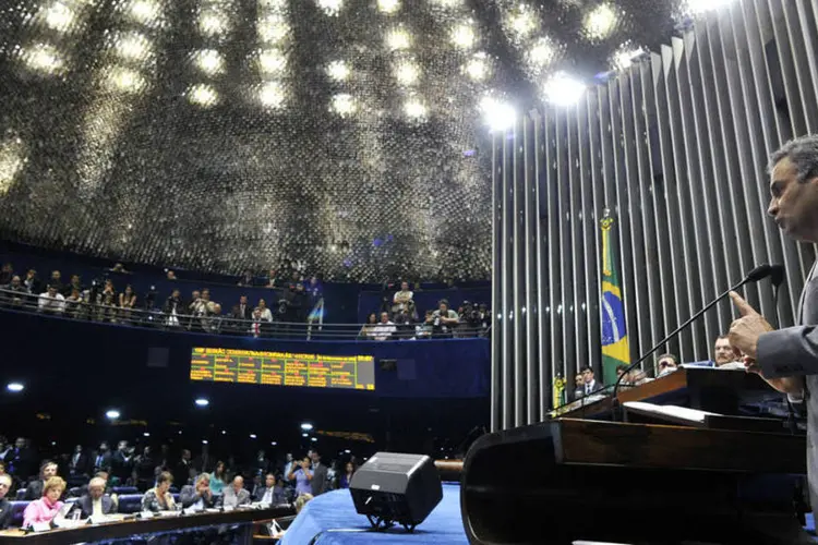 Senador Aécio Neves (PSDB-MG) durante discurso no Plenário do Senado Federal (Geraldo Magela/Agência Senado)