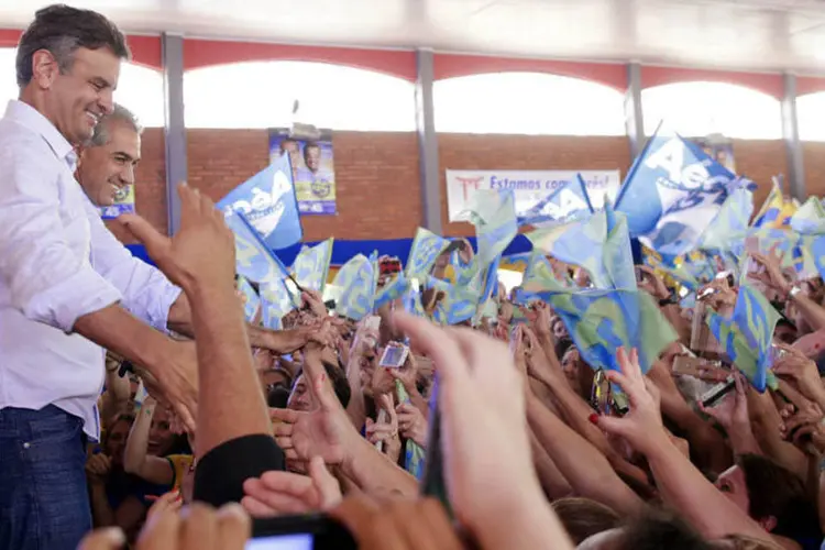 Candidato Aécio Neves (PSDB) durante ato político em Campo Grande, no Mato Grosso do Sul (Orlando Brito/Coligação Muda Brasil/Divulgação)
