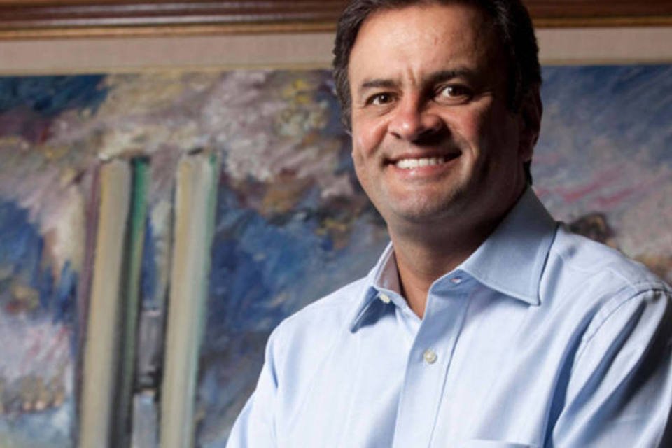 Aécio é o 'melhor quadro da oposição', diz líder do PT