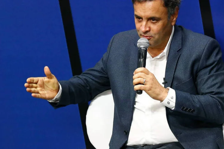 
	A&eacute;cio Neves: divulga&ccedil;&atilde;o do programa ter&aacute; participa&ccedil;&atilde;o de seus principais colaboradores
 (Ricardo Moraes/Reuters)