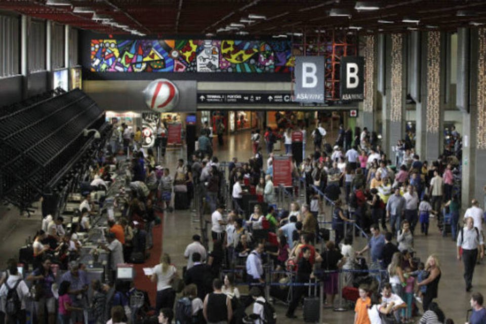 Demanda no transporte aéreo doméstico cresce 2,8%, diz Anac