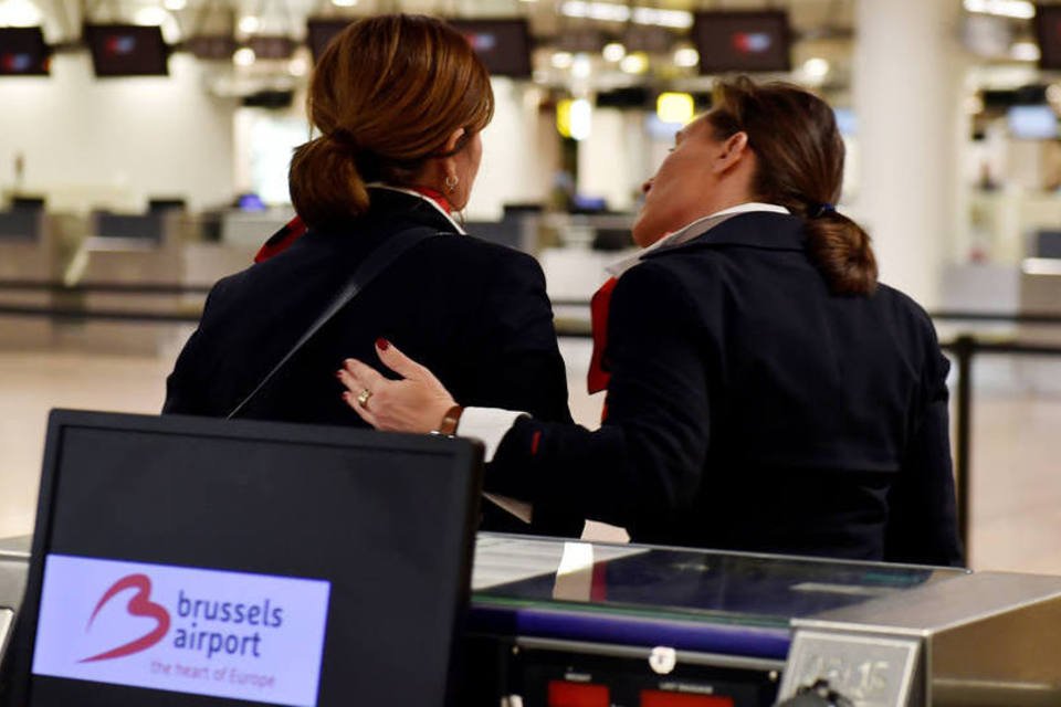 Aeroporto de Bruxelas tem longas filas após reabertura