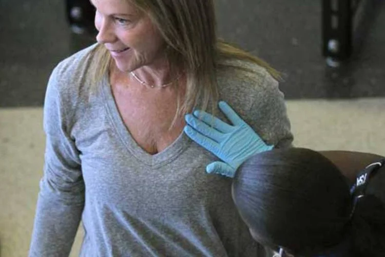 Os métodos nada convencionais da TSA, no aeroporto de Chicago  (Scott Olson/Getty Images)