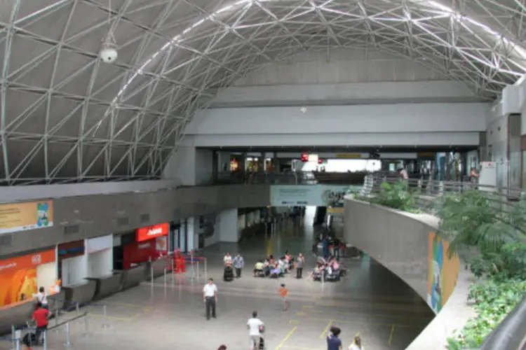 
	Terminal do Aeroporto de Fortaleza: no fim de janeiro, o ministro-chefe da SAC criticou sucessivos atrasos de cronograma na reforma e amplia&ccedil;&atilde;o do aeroporto
 (LEO FELTRAN/VEJA SÃO PAULO)