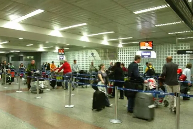 
	Cumbica: as malas furtadas estavam em voos vindos de Miami e de Bogot&aacute;
 (Mário Rofrigues/VEJA São Paulo)
