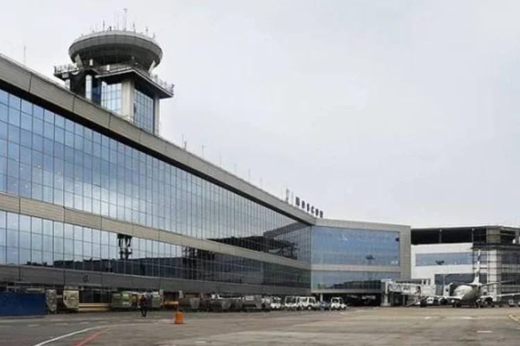 Ataque terrorista aconteceu no Aeroporto internacional de Domodevovo, em Moscou (Wikimedia Commons)