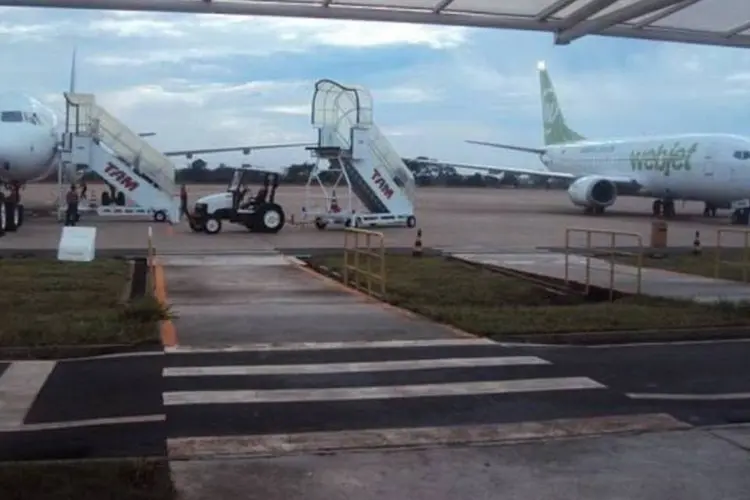 Pista do aeroporto de Ribeirão Preto: A verba esperada para o ano que vem inclui investimentos para melhorias na unidade (Wikimedia Commons)