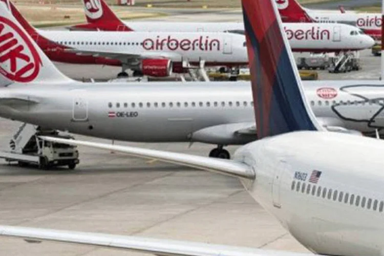 
	Aeroporto Tegel: gases, que causaram o fechamento tempor&aacute;rio de v&aacute;rias salas de embarque, emanaram aparentemente de um dos servi&ccedil;os do aeroporto
 (John Macdougall/AFP)