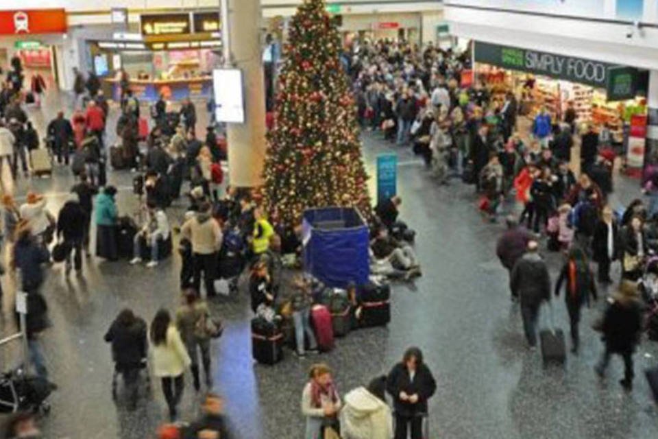 Greve ameaça funcionamento dos aeroportos na Grã-Bretanha