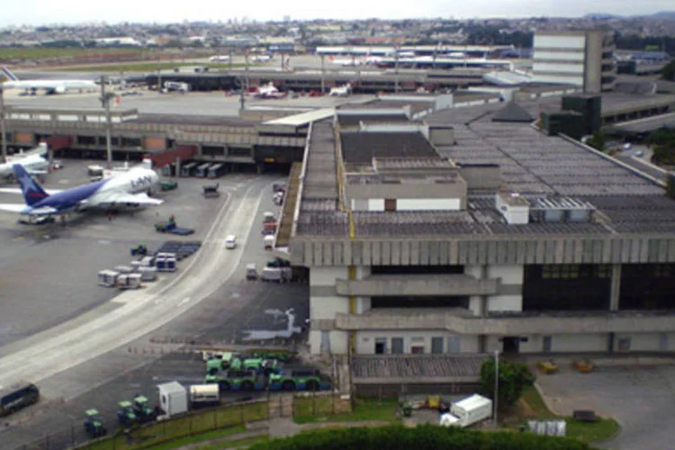 Aeroporto de Guarulhos receberá três módulos operacionais como paliativos até obras principais serem concluídas (.)