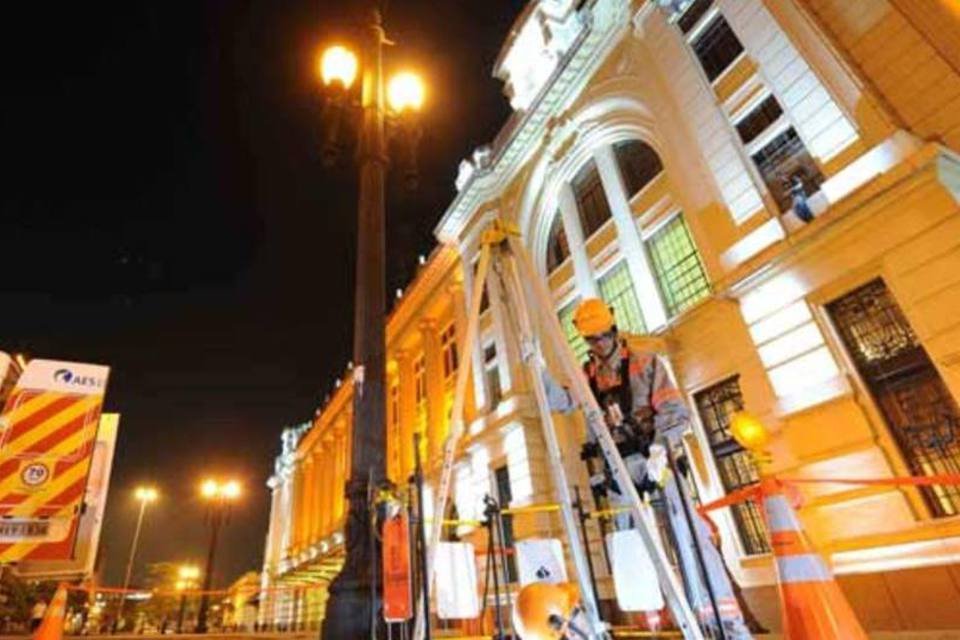 Lucro da AES fica 27% menor no 4º trimestre de 2012