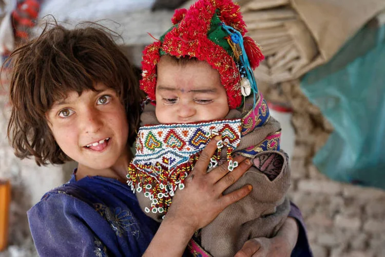 
	Deslocados internos: s&oacute; nos quatro primeiros meses deste ano houve 118 mil deslocados
 (Mohammad Ismail / Reuters)
