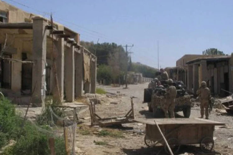 
	O principal mercado do distrito de Kajaki, em Helmand, no Afeganist&atilde;o, destru&iacute;do pela viol&ecirc;ncia: os insurgentes talib&atilde;s s&atilde;o muito ativos na regi&atilde;o&nbsp;
 (Bronwen Roberts/AFP/AFP)