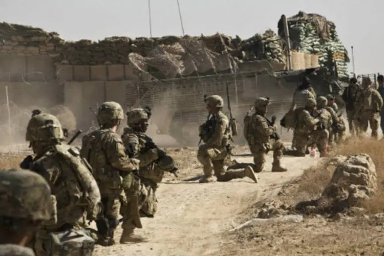 
	Soldados do Ex&eacute;rcito dos Estados Unidos no Afeganist&atilde;o: Obama deve deixar de lado suas esperan&ccedil;as de trazer para casa quase todas as tropas at&eacute; o final de seu mandato, em janeiro de 2017
 (REUTERS/Andrew Burton/Reuters)